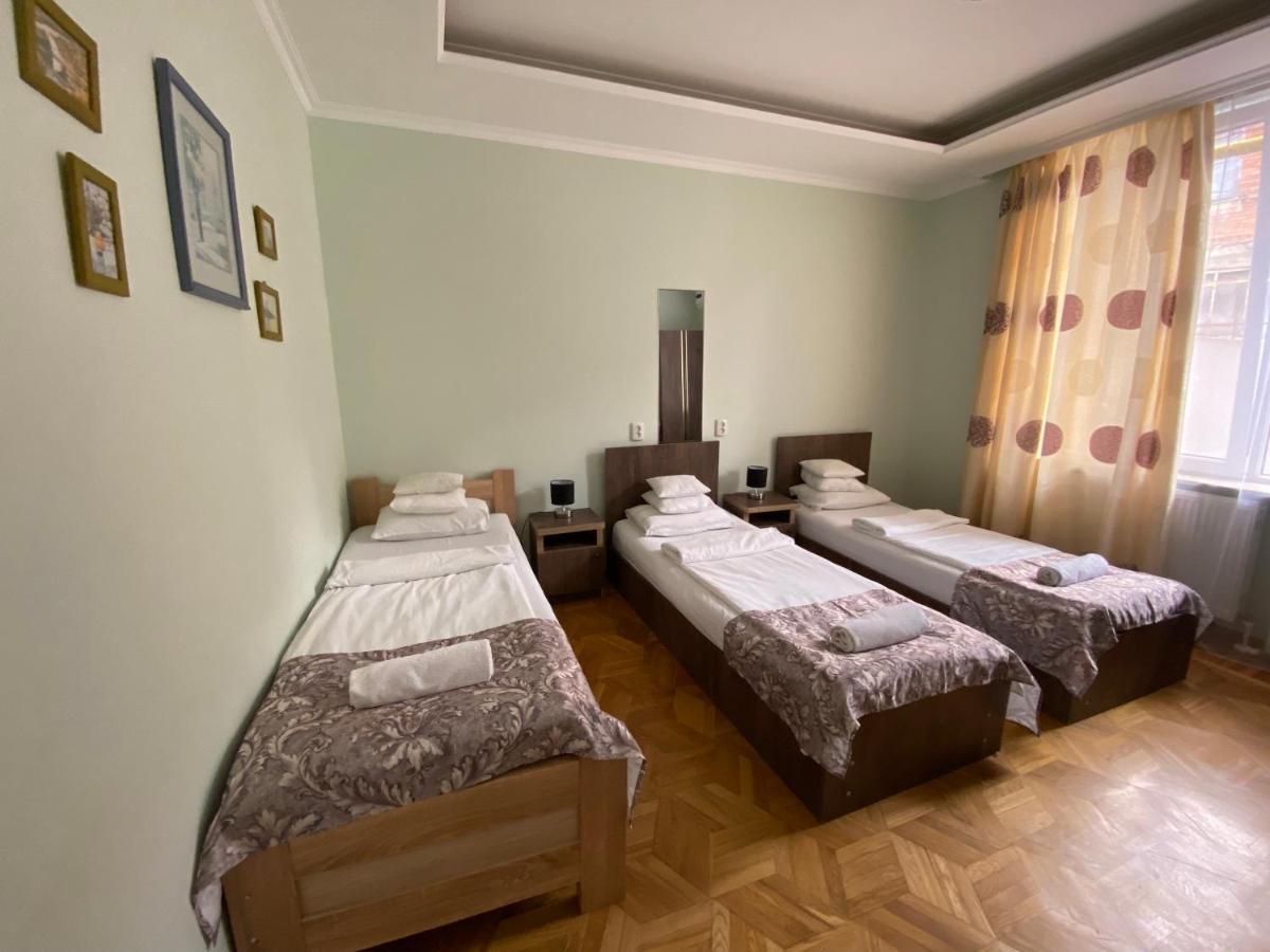 Aloft House Hotel Koetaisi Buitenkant foto